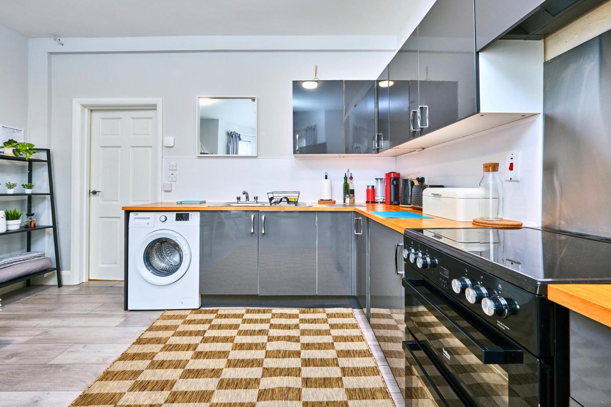 1 Princess Red - By The Sea Apartment Portrush